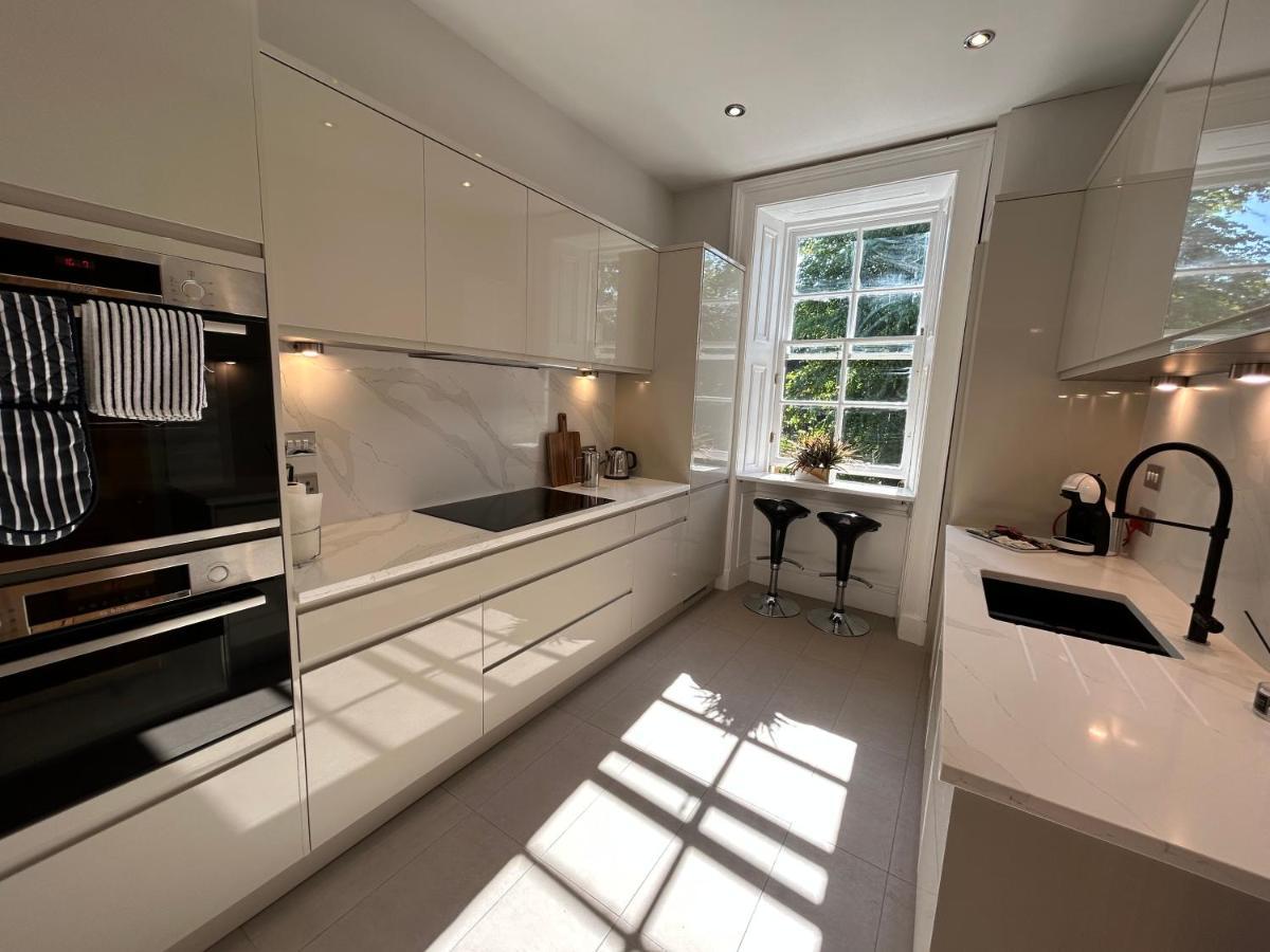 Principal Apartments - Crown Circus Duplex Apartment Glasgow Extérieur photo